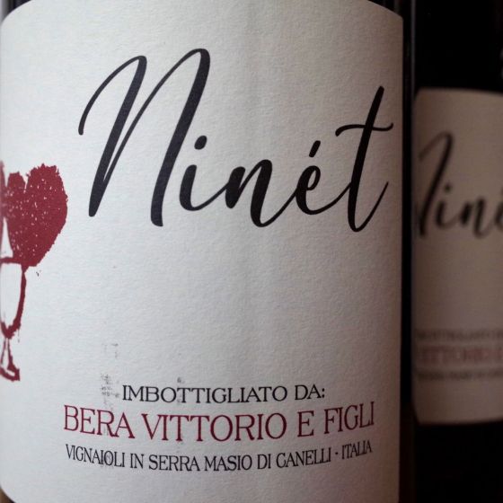 <b>Bera Vittorio & Figli, Alessandra Bera</b>|ninét|rood