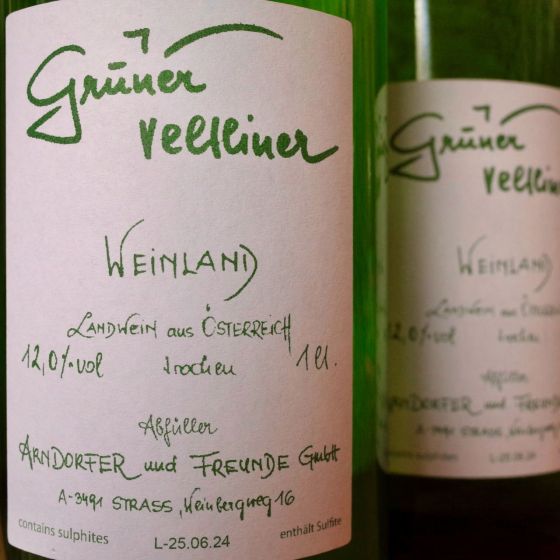 <b>Weingut Arndorfer, Martin & Anna Arndorfer</b>|landwein grüner veltliner 1L|wit