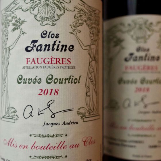 <b>Clos Fantine, Carole, Corine et Olivier Andrieu</b>|courtiol|rood