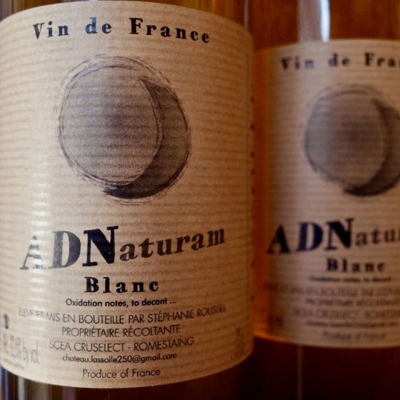 <b>Château Lassolle, Stéphanie Roussel</b>|ad naturam blanc|wit