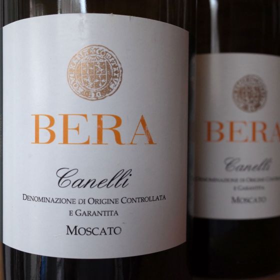 <b>Bera Vittorio & Figli, Alessandra Bera</b>|moscato canelli|mouss