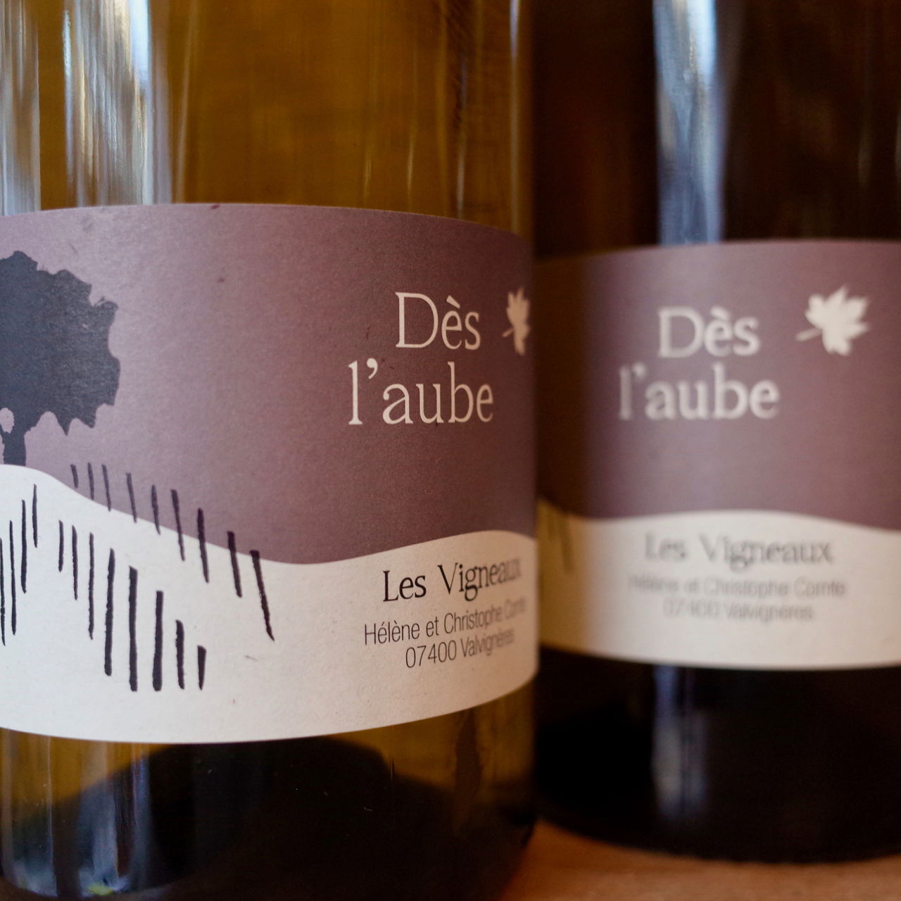 <b>Domaine des Vigneaux, Christophe et Helene Comte</b>|dès l'aube|wit
