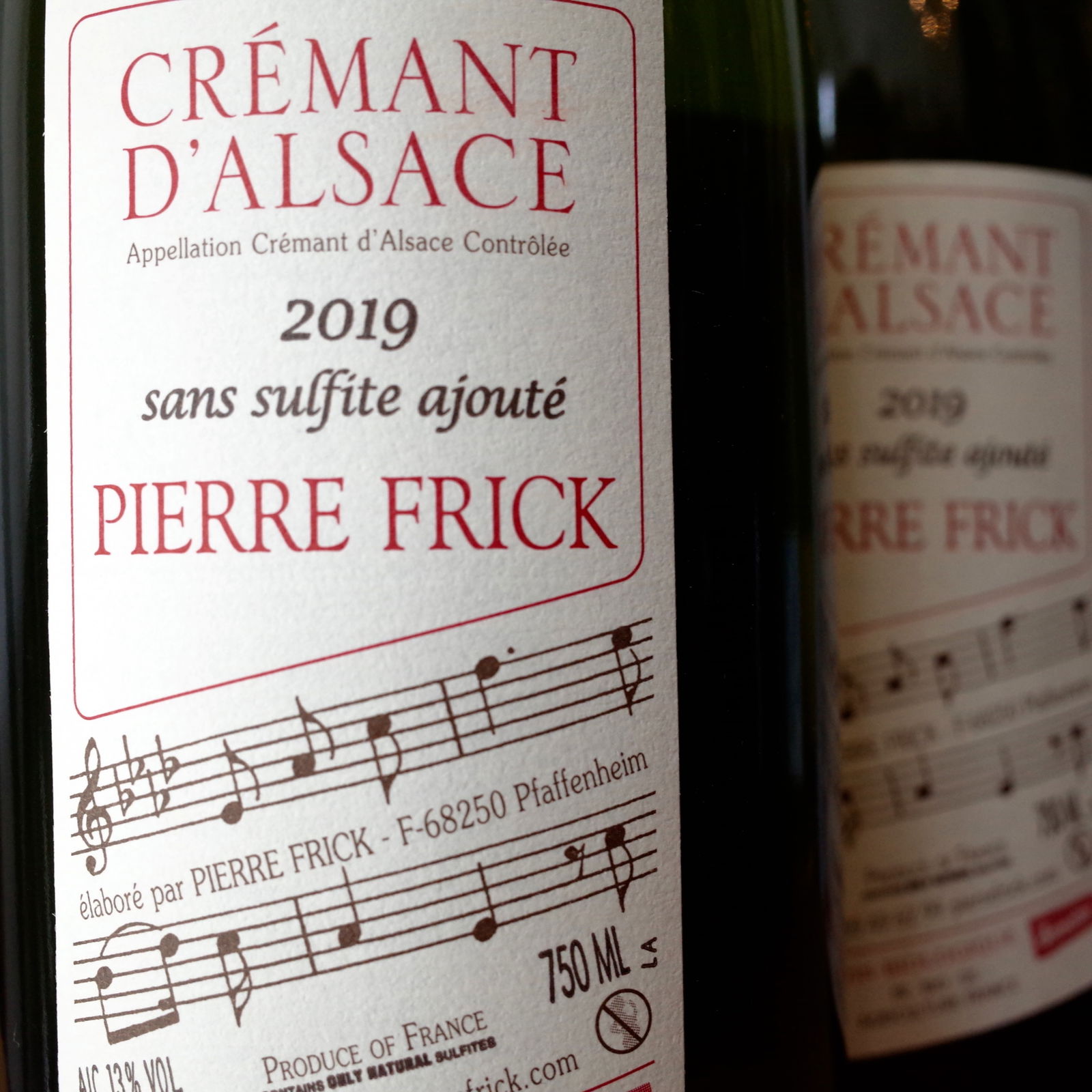 <b>Pierre Frick, Jean-Pierre et Chantal Frick</b>|cremant|mouss