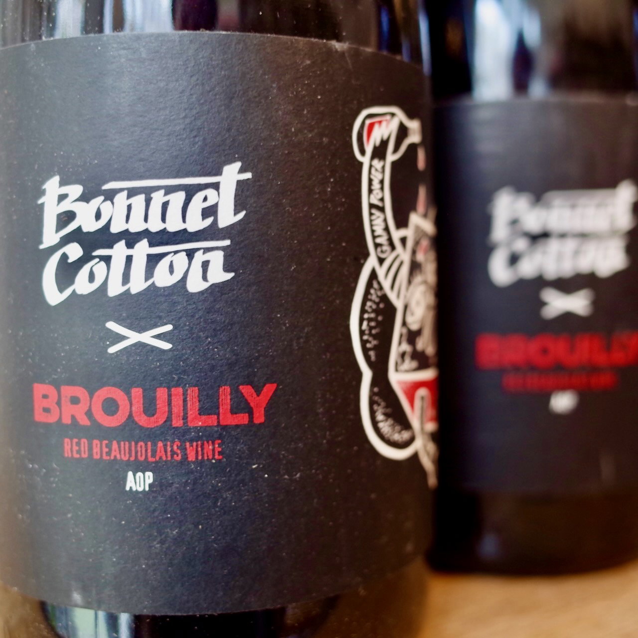 <b>Domaine Bonnet-Cotton, Pierre Cotton et Marine Bonnet</b>|brouilly '100% cotton'|rood